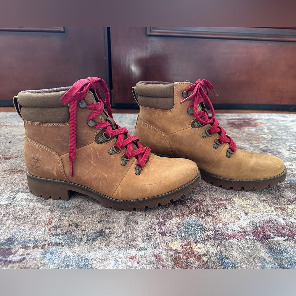 Timberland Ellendale Brown Boots with Red Laces